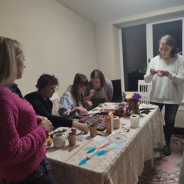 Kūryba su sapnų gaudyklėmis leidžia sukurti jausmų mapį ir emocinį balansą