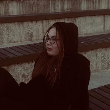 Kūrybinė stotelė šventėje: dalyviai gamina unikalias sapnų gaudykles