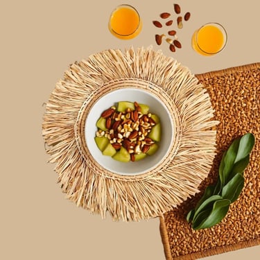 Set de table africain beige en raphia