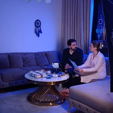 مصور ، سينمائي ، الإمارات، مدير إضاءة وتصوير ،دبي DOP, Dubai ,Cameraman, photographer ,Sharjah ,اعلانات ، مصور في دبي، تصوير