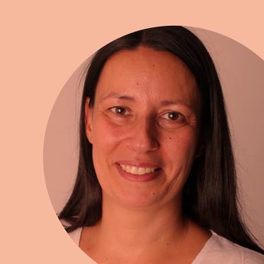 Elena González Ruiz, periodista y estratega de comunicación.