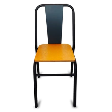silla de metal