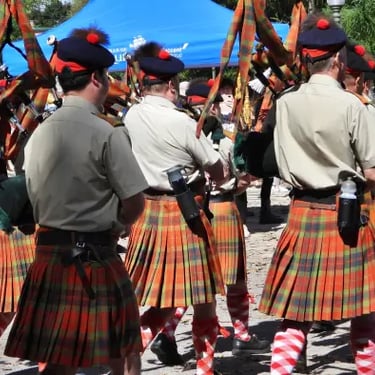 Festival Celtique, musiciens en kilt.