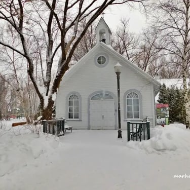 Domaine Maizerets, chapelle en hiver.