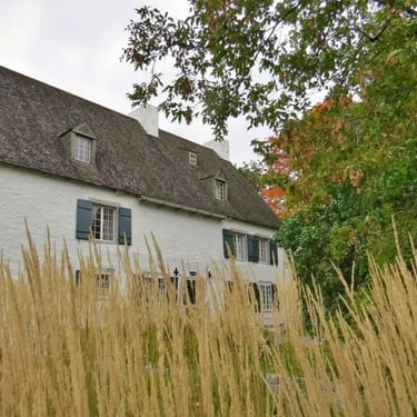 Moulin des Jésuites, hangar.