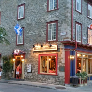 Coin Ste-Ursule et St-Louis.