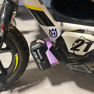 stacyc jooksuratta akuadapter