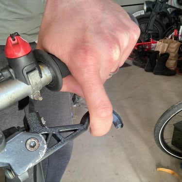 ühe sõrme heebel mootorrattale