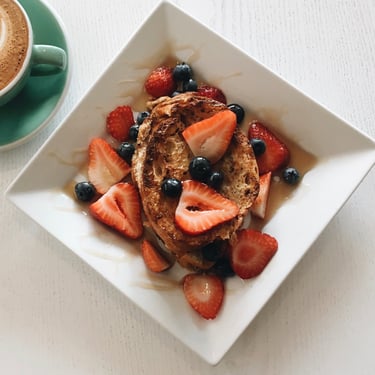 French Toast w Fruit 