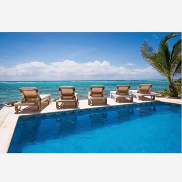 Spacious patio area at the Akumal retreat villa, perfect for yoga practice and relaxation during the yoga retreats