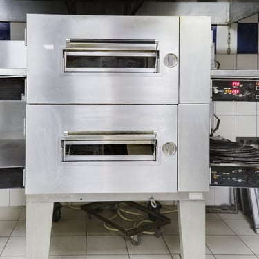 Commercial oven, built for high-performance cooking in restaurants and foodservice establishments