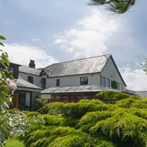 Ty'n Rhos Country House