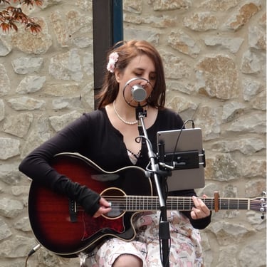 AJ Acoustic Duos Angie Jean