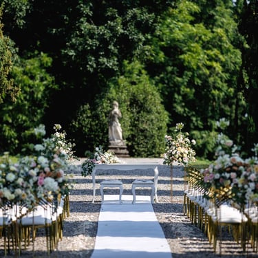 Un dettaglio del luogo in cui verrà celebrato il rito civile di matrimonio a Villa Subaglio