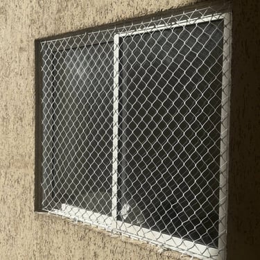 rede de proteção para janela instalada em Curitiba — WJR Redes de Proteção