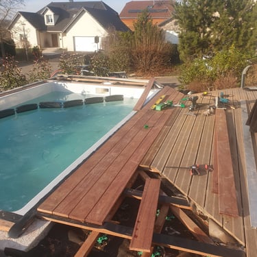Terrasse en bois exotique