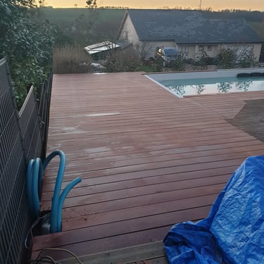 Terrasse en bois exotique