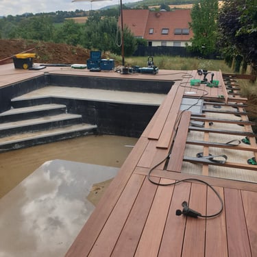 Terrasse en bois exotique