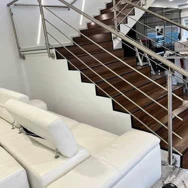 escalier couvert de parquet