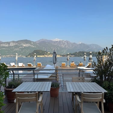 The Lake Como EDITION – Standard Lake View Room