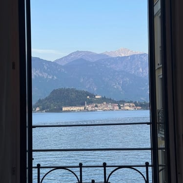 The Lake Como EDITION – Standard Lake View Room