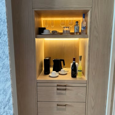 The Lake Como EDITION – Standard Lake View Room