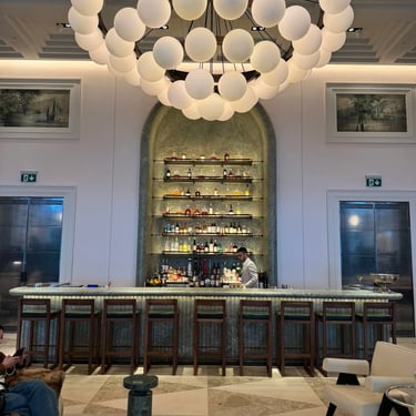 The Lake Como EDITION – Standard Lake View Room