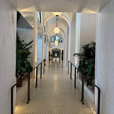 The Lake Como EDITION – Standard Lake View Room