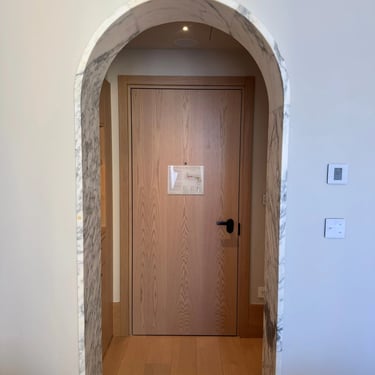The Lake Como EDITION – Standard Lake View Room