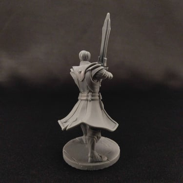 Azoth Knight sculpt photo 2