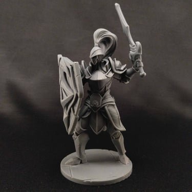 Defender sculpt photo 2