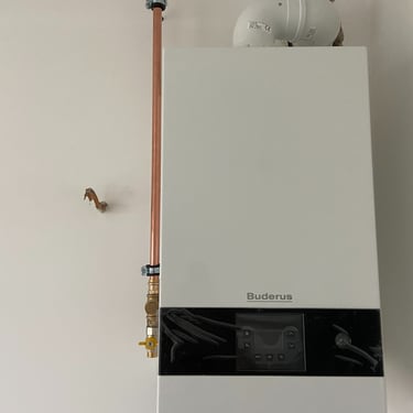 naujai sumontuotas dujinis katilas viessmann vitodens 100