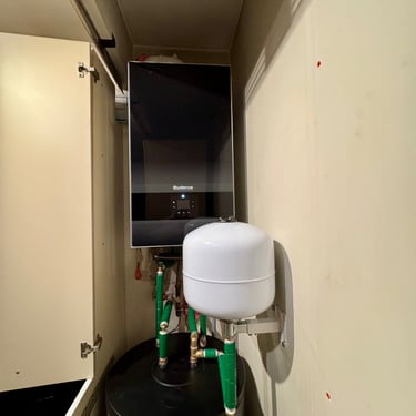 dujinis katilas buderus gb172 ir boileris buderus
