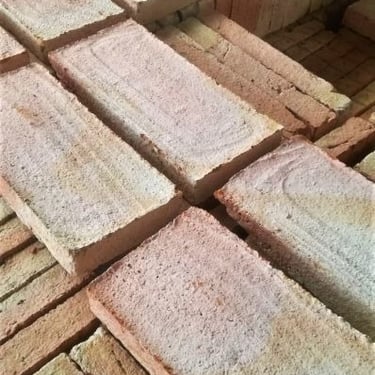 briquettes-en-terre-cuite-rosa-c-s-de-pavement-faites-main