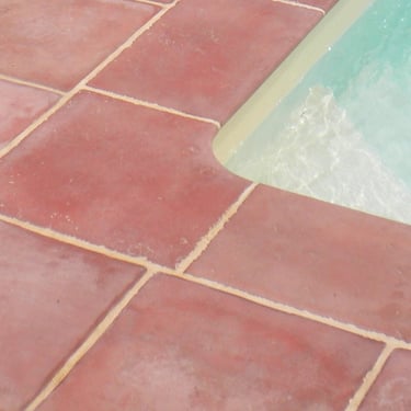 Margelles et carreaux piscine