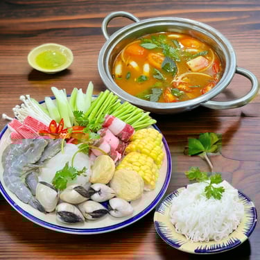 Lẩu Dì Toàn - Lẩu thái chua cay hotttt tại Ốc Dì Toàn