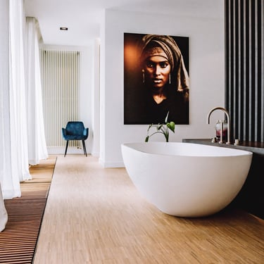 Schilderwerken badkamer muren en plafonds door Joca Interior