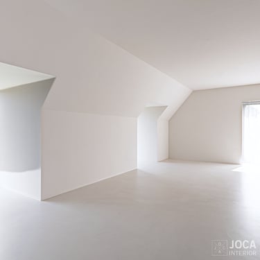 Zolderruimte vloer bekleed in Microtopping door Joca Interior