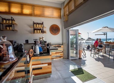 Foam Coffee right next door to Umdloti holiday studio apartment