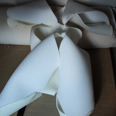 Mise en forme du corps du rat en mousse | Souris-moi | Fabrication du costume | David Noir