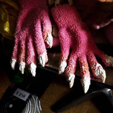 Gants des mains du rat | Souris-moi | Fabrication du costume | David Noir