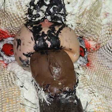 Détail de la tête du masque Ulin en cours de fabrication | Photo : David Noir