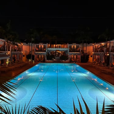 the Lafayette hotel pool