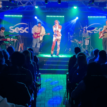 Show Pura Alquimia Tributo A Ney Matogrosso e Secos E Molhados com Fabiano Medeiros. no SESC.