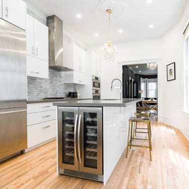 Custom ceiling height cabinets in a Roncesvalles kitchen remodel
