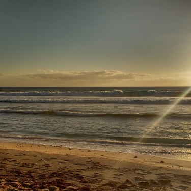 Coucher de soleil sur la Plage des Brisants à Saint-Gilles-Les-Bains