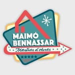 Maimó Bennàssar Mestres d'obres retro construction logo with a vintage arrow and mid-century star.