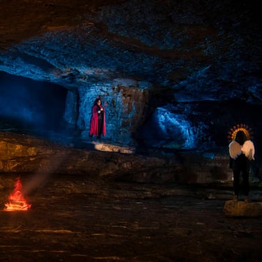 Foto nocturna. Cueva Goros 03