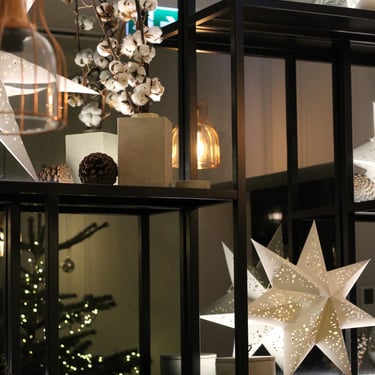 Marriot Kalėdinis restorano dekoravimas kalėdomscijos eglutės