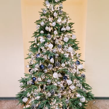 Kalėdinis eglutės dekoras ofisų dekoravimas vestibiulių dekoravimas eglėmis dirbtinė eglė